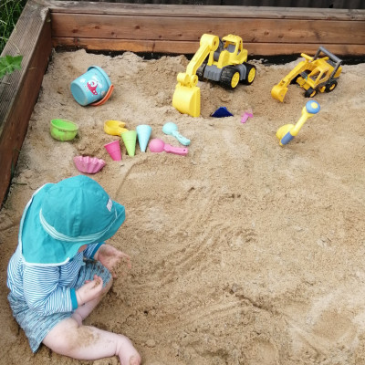 Große Sandkiste Große Sandkiste